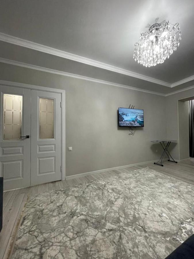 Apartment In Street Toktogula 77 Bichkek Extérieur photo