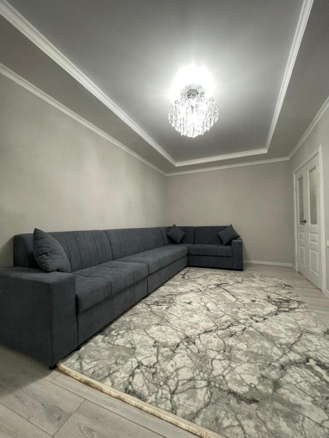 Apartment In Street Toktogula 77 Bichkek Extérieur photo